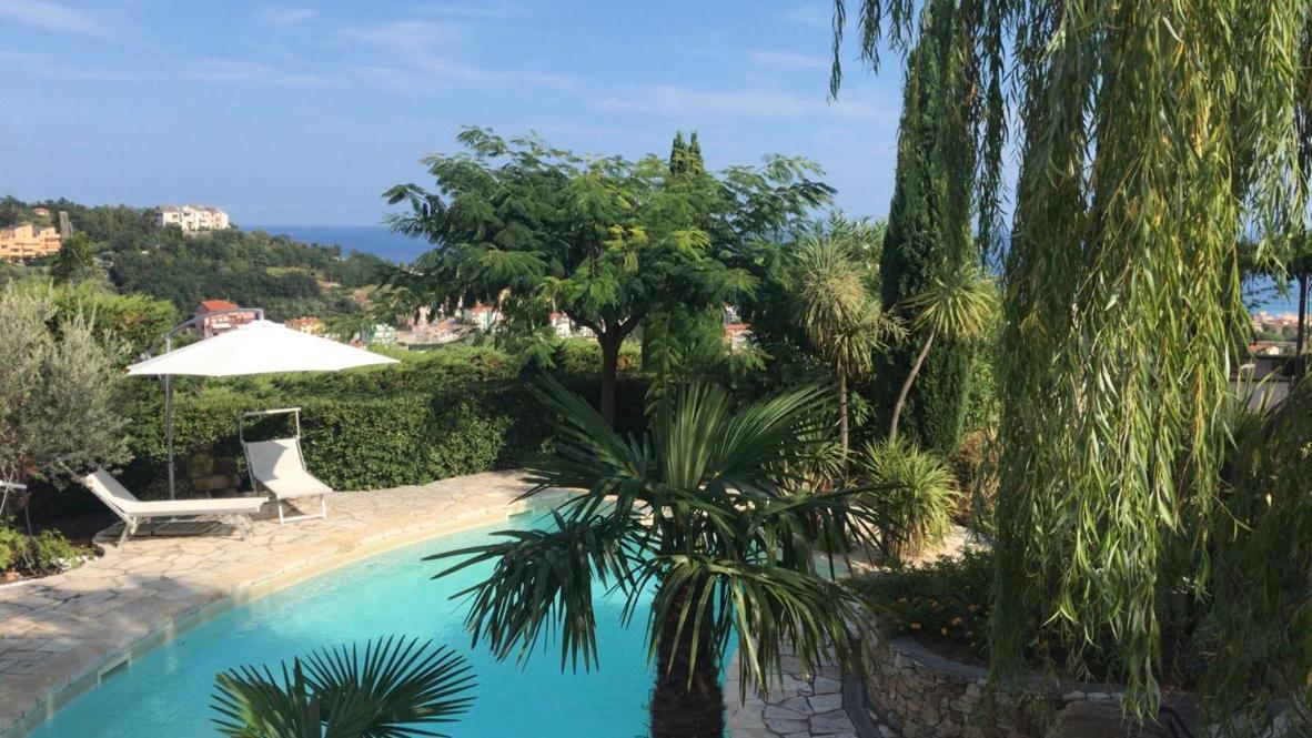 ピエトラ・リーグレ Relais San Sebastianoヴィラ エクステリア 写真